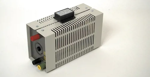 Nastavljiv upor, 0 - 10 Ω (422050)